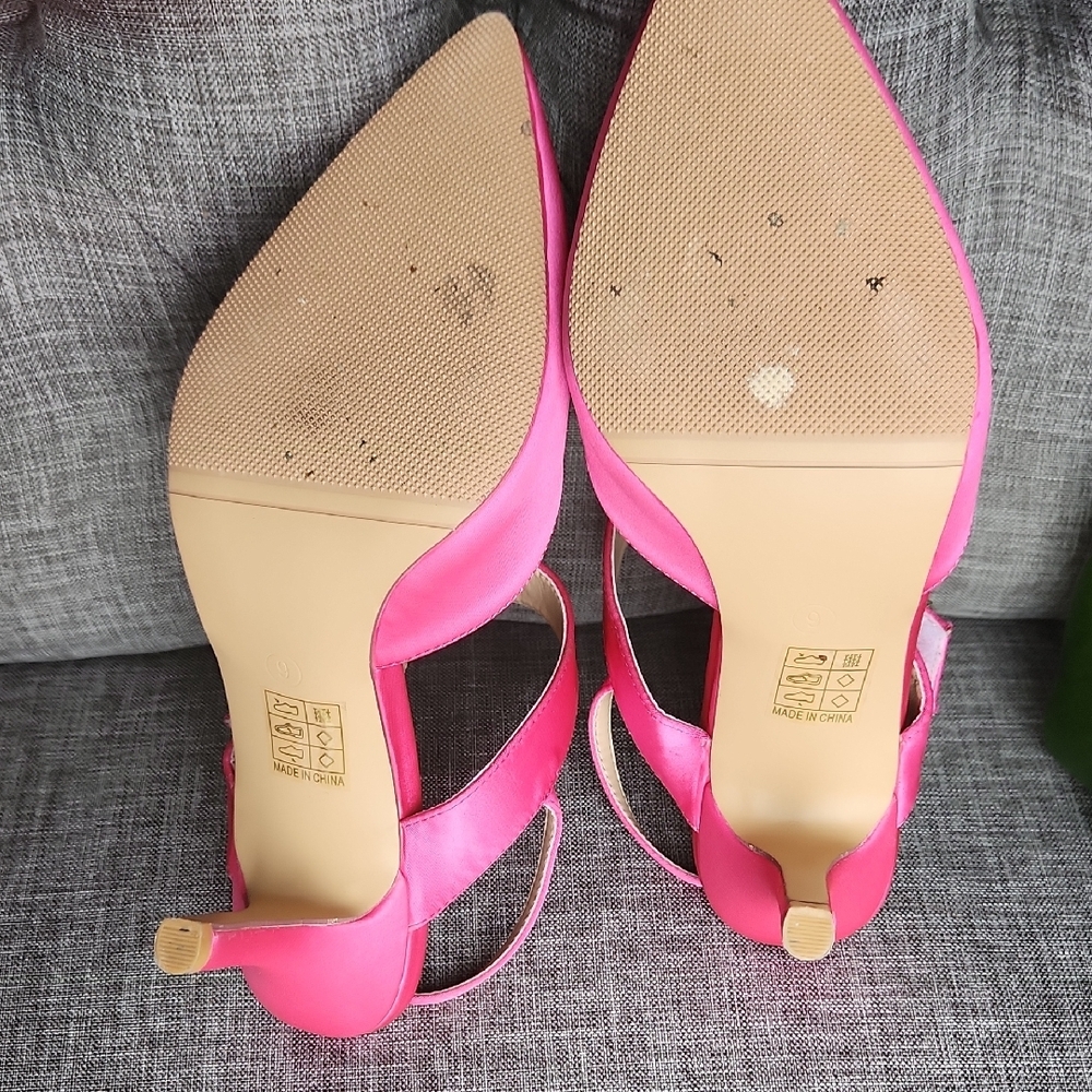 Vibrant Pink Heels with Dazzling Embellishment - Picture 11 of 14